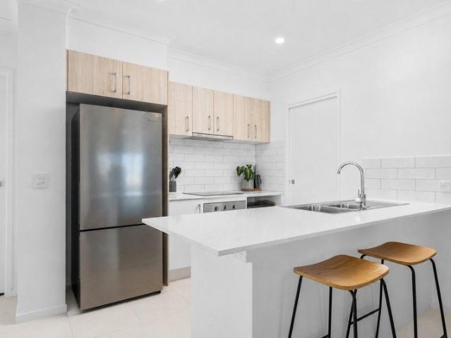 2 TARCUTTA LANE, NIRIMBA
