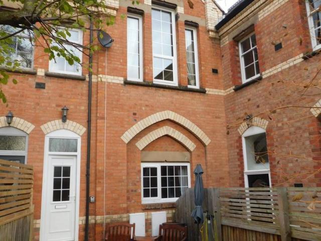 2 The Old School, Frankwell. 2 bed terraced house to rent £1,050 pcm £242 pw