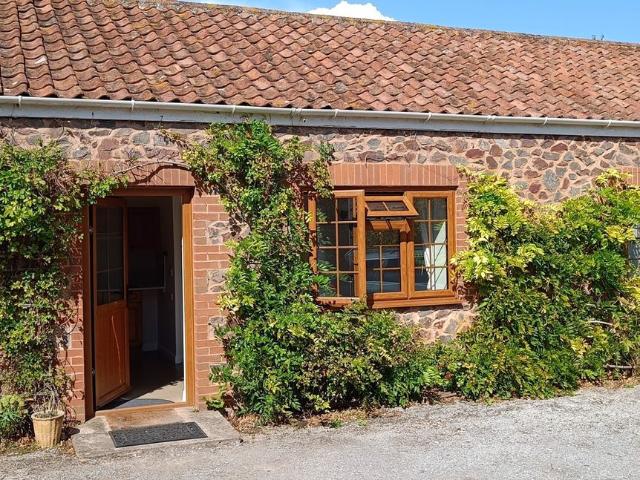 2 The Old Stables, Banklands, North Newton TA7, 1 bed barn conversion to rent, £845 pcm | PrimeLocation