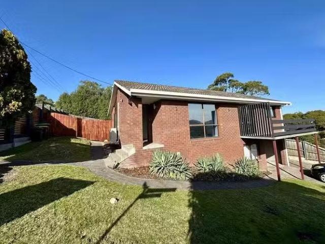2 Thoona Street, Geilston Bay, TAS 7015