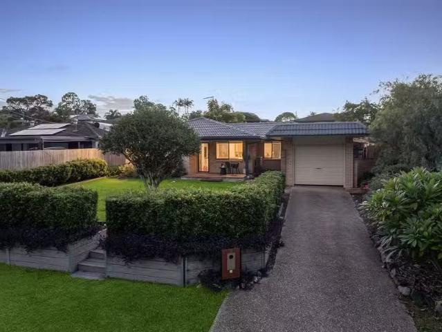 2 Toorak Road, ALBANY CREEK, QLD 4035 House for Rent