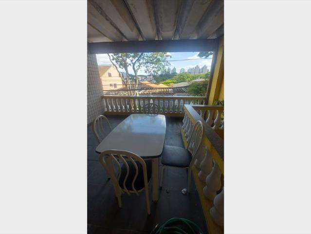 2 vagas quarto duplo 750 cada um mesmo período contrato para ambos!