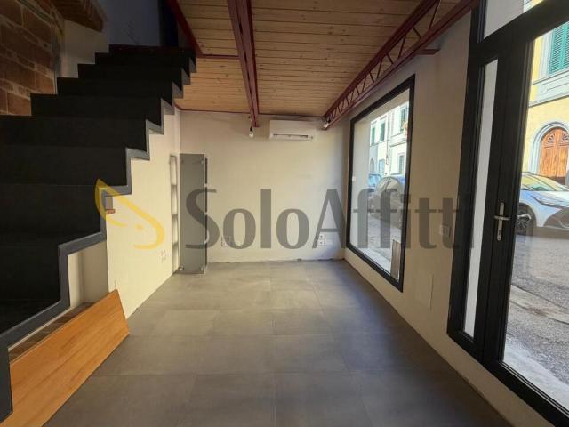 2 vetrine Via di San Salvi 1 bilocale 39mq