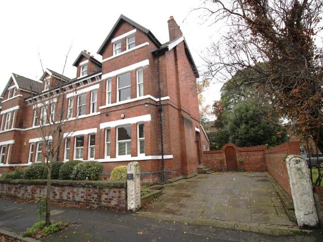2 Victoria Avenue, Manchester, M20 5 bed flat to rent £4,250 pcm £981 pw