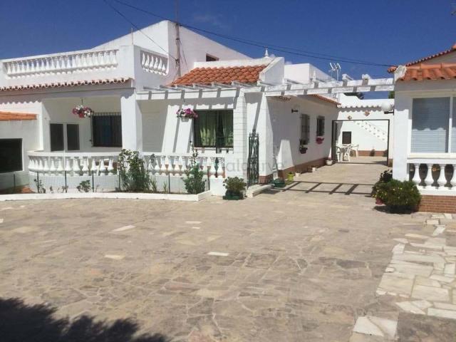 2 Vivendas + Terreno em Sagres 3500m² Sagres