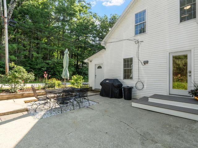 2 W Hill Road