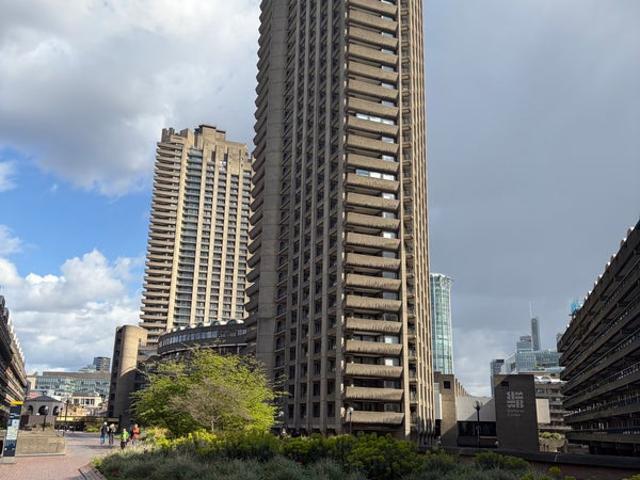 2 week stay Barbican 1 bed flat