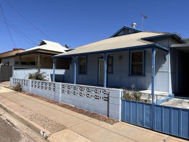 2 WEEKS FREE RENT FOR A 12 MONTH LEASE!