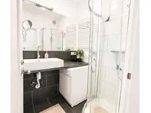 2 WG Zimmer Mariahilfer Gürtel 6