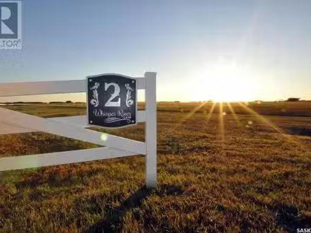#2 Whisper River Lane, Corman Park Rm No. 344, SK, S7P 0E5 v.