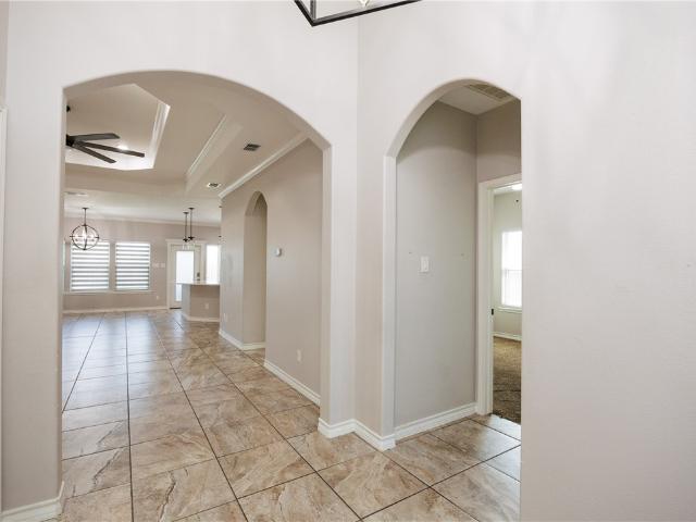 2 Willow Bend Street