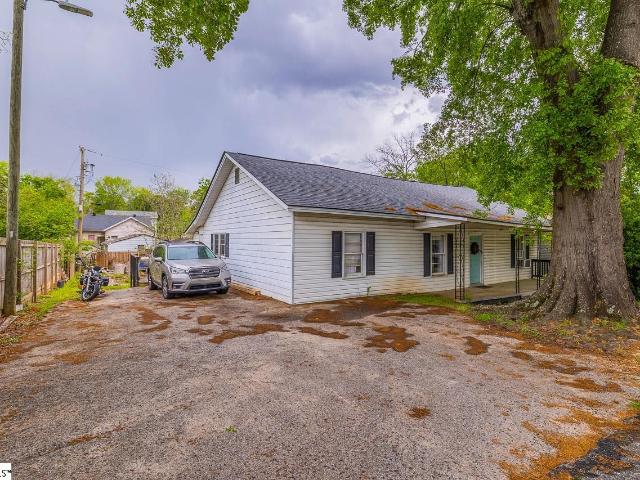 2 Woodward Street