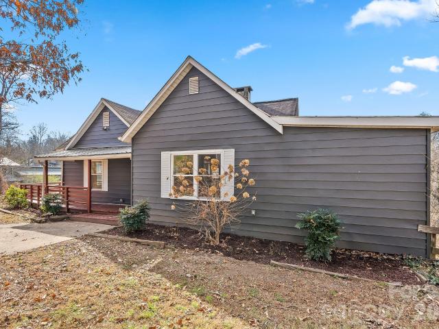 2 Worley Place