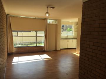 2 X 1 UNFURNISHED GROUND FLOOR UNIT!