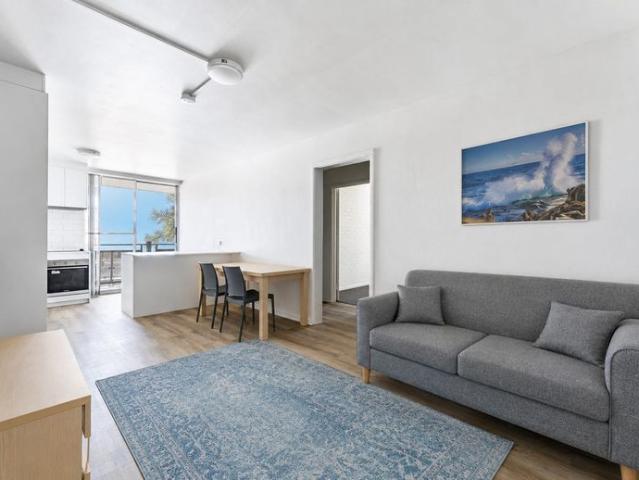 2 x 1 Furnished Apartment with one Car bay