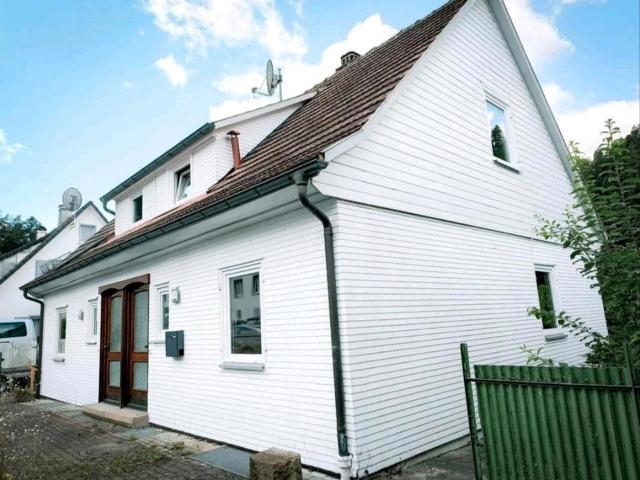 2 x DHH in Alpirsbach Einfamilienhaus