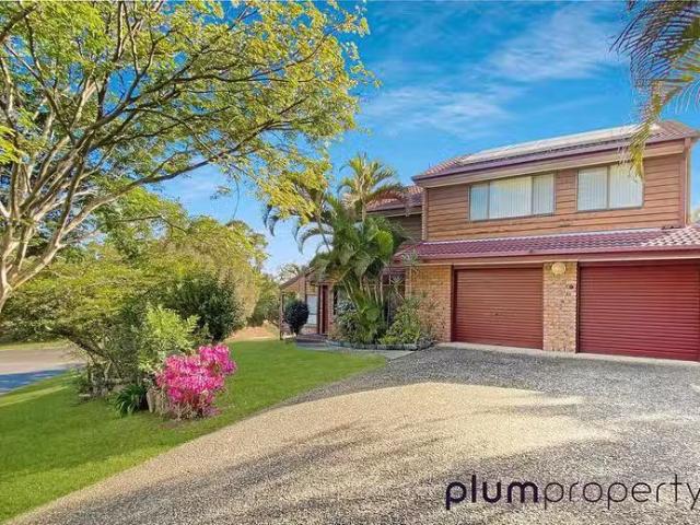2 Yanum Place, Chapel Hill, QLD 4069