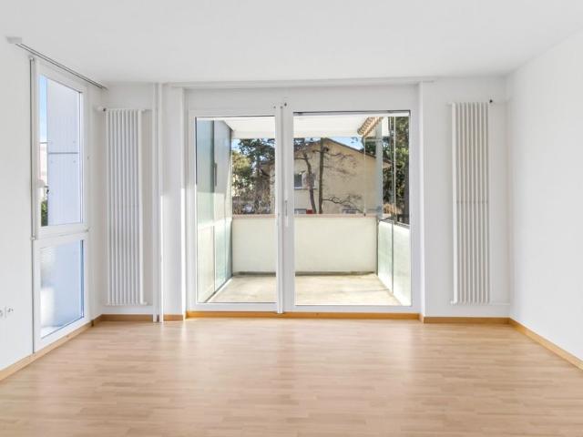 2 apartment apartment on the 9th floor, in 8047 Zurich for rent