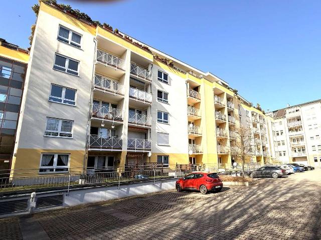 2 Zweiraum WE jeweils mit Balkon, PkW Stellpl. und TG Stelllpl. sowie Lift zu verkaufen!