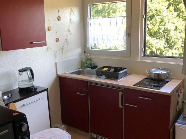 2 Zi. DG Wohnung in ruhiger Lage – saniert & vermietet