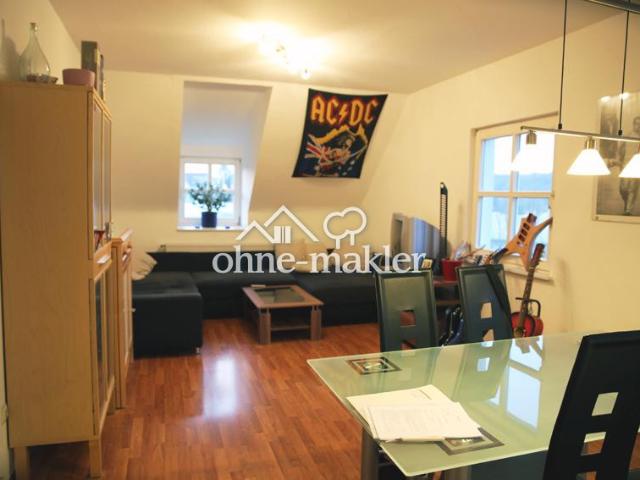 2 Zi. DG Wohnung mit Blick auf die Burg