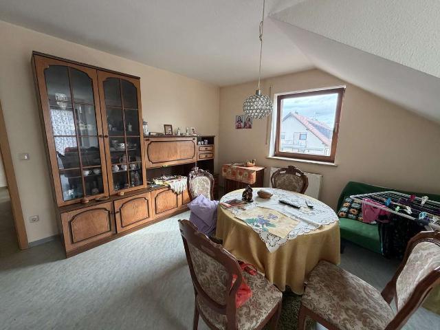 2 Zi. ETW, Nähe Bamberg, Balkon, zus. Spitzboden, Kfz Platz, Heizung erneuert