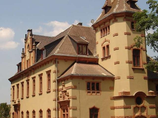 2 Zi. Whg. in repräsentativem Altbau