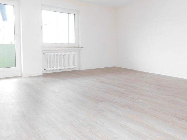 2 Zi. Whg. mit sonnigem Balkon in Oberbarmen