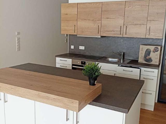 2 Zi. Whg. möbl. neu, zentral, ruhig, WLAN / new apartment, furnished, quiet