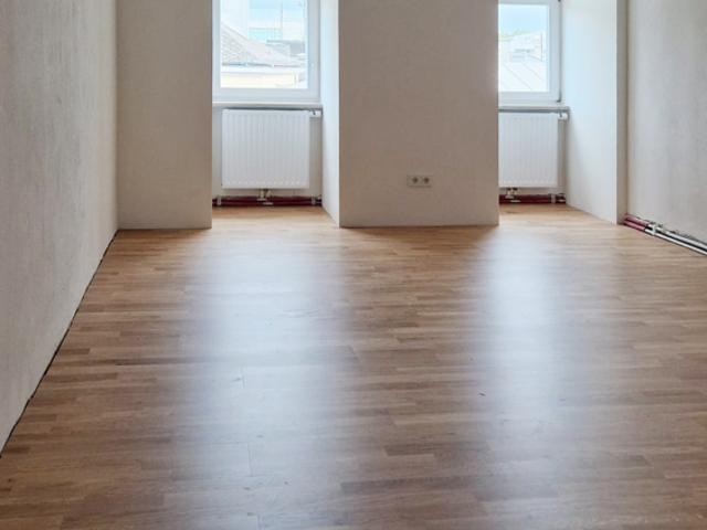 2 Zi Wohnung Erstbezug nach Sanierung: City LAGE von Augsburg bezugsfrei