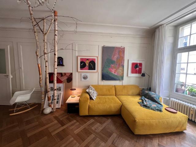 2 ZI WOHNUNG IN BERN ALTSTADT, MÖBLIERT, TEMPORÄR
