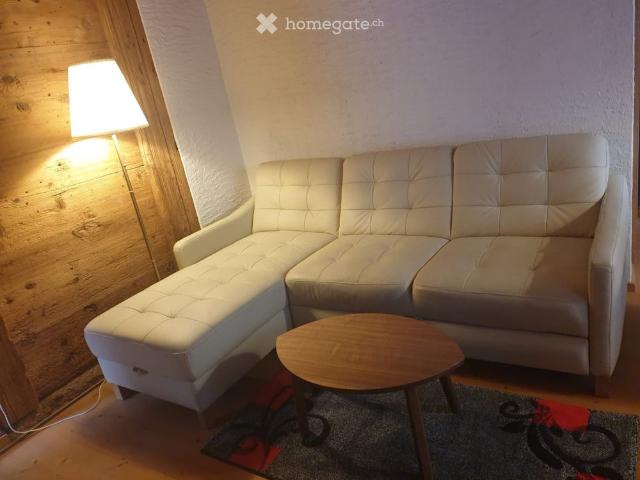 2 Zi. Wohnung mit grosser Terrasse und Autoabstellplatz