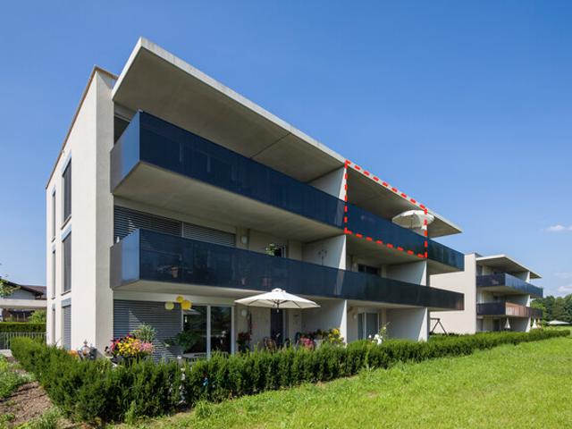 2 Zi Wohnung mit Terrasse 2.OG gewaltige Aussicht