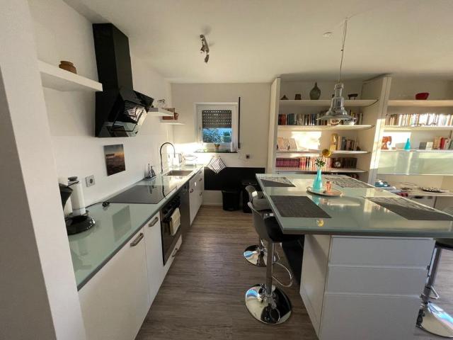 2 Zi Wohnung von Privat