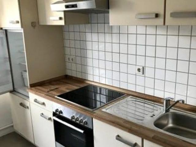 2 Zi Wohnung zentrumsnah mit Garten