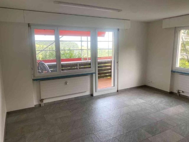 2 Zimmer, 40 m², 1. Stock