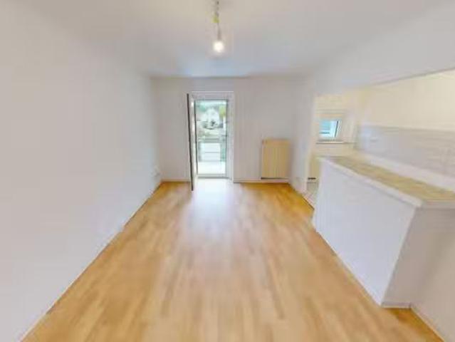 2 Zimmer 40 m² 225 € Kaltmiete Wohnungen in Chemnitz