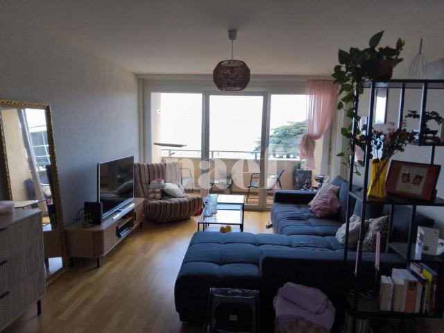 2 Zimmer, 40 m², 2. Stock