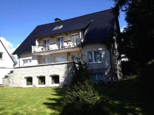 2 Zimmer 40 m² 390 € Kaltmiete Wohnungen in Bad Meinberg