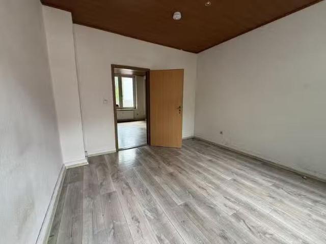2 Zimmer 40 m² 450 € Kaltmiete Wohnungen in Neumünster