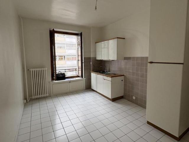 2 Zimmer, 40 m², 5. Stock