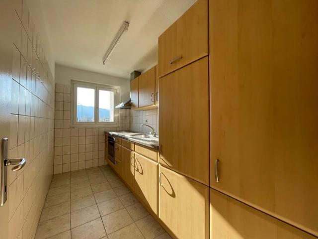 2 Zimmer, 42 m², 1. Stock