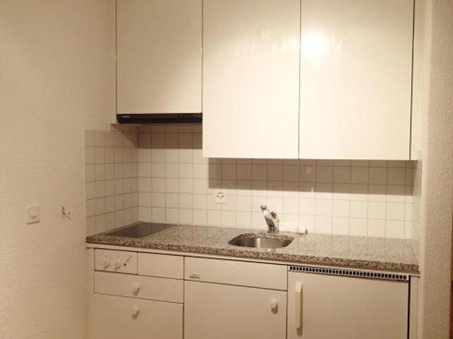2 Zimmer, 42 m², 2. Stock