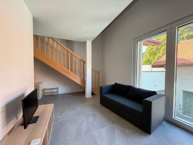 2 Zimmer, 47 m², 1. Stock