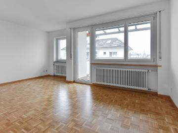 2 Zimmer, 47 m², 1. Stock