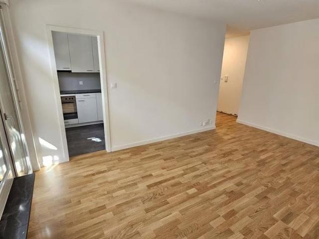 2 Zimmer, 47 m², 1. Stock