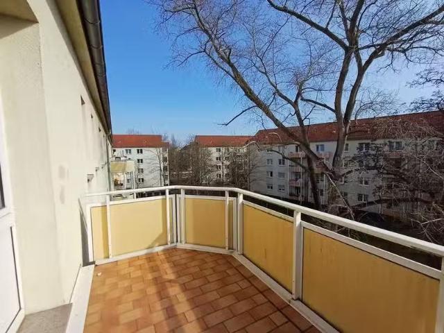2 Zimmer 47 m² 293 € Kaltmiete Wohnungen in Merseburg