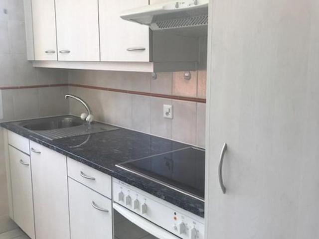 2 Zimmer, 47 m², 2. Stock