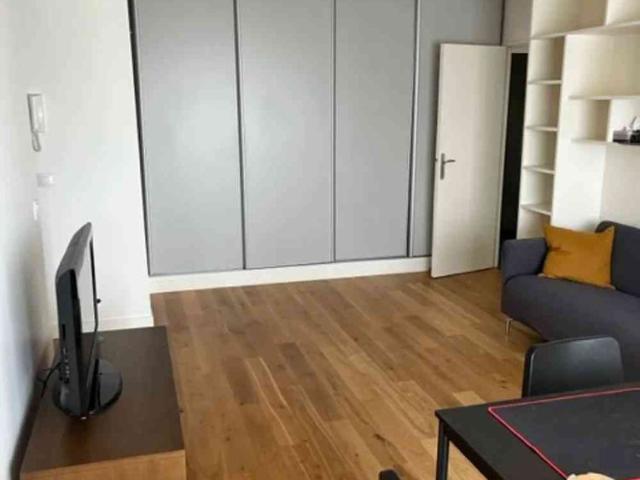 2 Zimmer, 47 m², 3. Stock