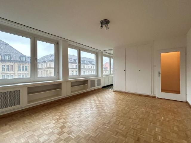 2 Zimmer, 47 m², 4. Stock